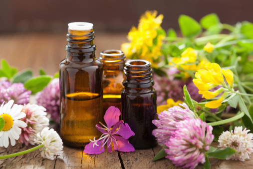 Aromatherapy on the Road: Oils Essential to a Safer Car Ride 2017 02 27 Aromatherapy on the Road: Oils Essential to a Safer Car Ride