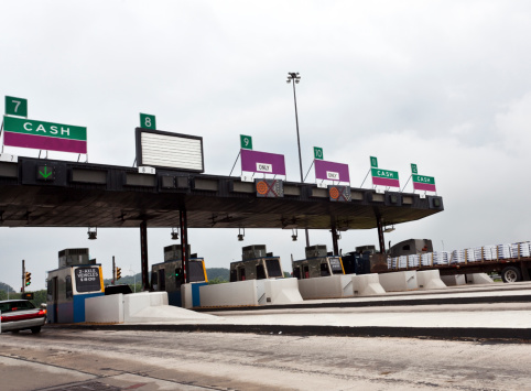 No Toll? No Registration–Port Authority Eyes NJ Highway Freeloaders turnpike No Toll? No Registration–Port Authority Eyes NJ Highway Freeloaders